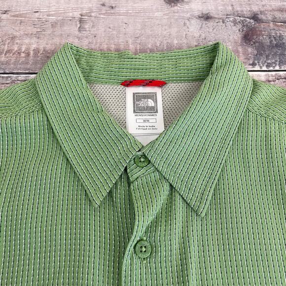 The North Face Shirt Mens M Button Front Hiking Outdoor Green Check Short Sleeve - Picture 3 of 12